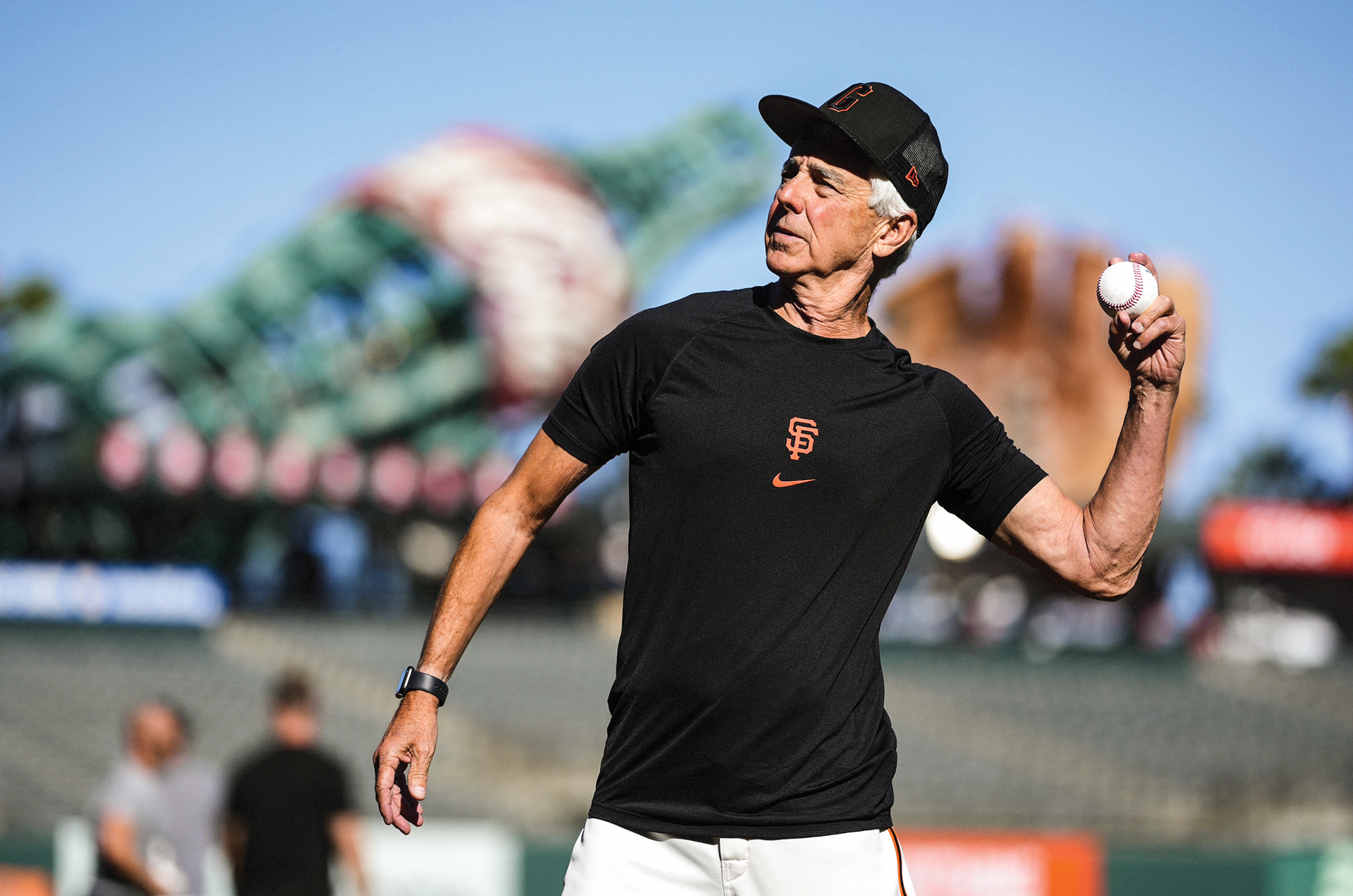 John Yandle pitching