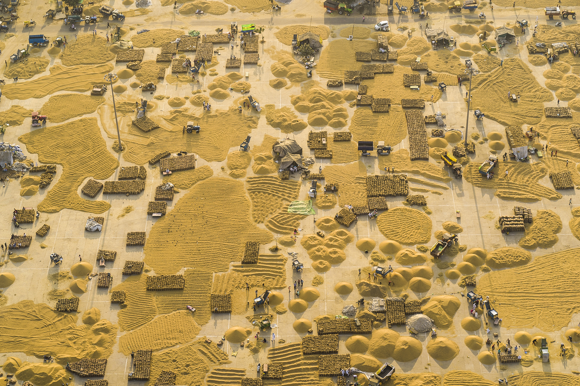 Photo of an open-air grain market